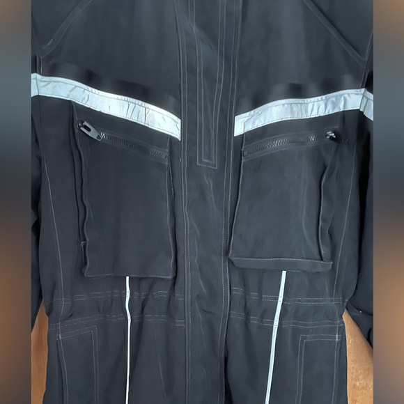 H&M STUDIO, Black coat with reflective stripes, SIZE SMALL, FITS LIKE A MEDIUM - Picture 4 of 9